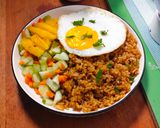 Foto langkah ke 4 dari resep Nasi goreng.