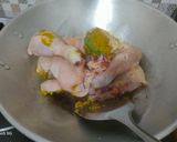 Foto langkah ke 2 dari resep Ayam Ungkep Bumbu Kuning.