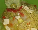 Foto langkah ke 2 dari resep Mi Kuah Tofu Pedas.