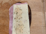 Berenjenas con jamón y queso