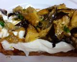 Foto del passaggio 4 della ricetta Bruschettone.. stracciatella e melanzana grigliata