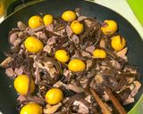 Hình bước làm 3 của món Lòng gà - trứng non xào miến 😋😋 Đảm bảo ăn là ghiền