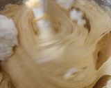 A picture of step 4 of Rompope Cake.