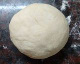 Foto del paso 2 de la receta: Pizza fugazza con champiñones y aceitunas