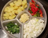 Foto langkah ke 5 dari resep Chicken Keema Karahi Pakistan.