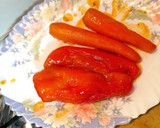 Foto del paso 4 de la receta: Cerdo con pimiento morrón y zanahorias en salsa de tomate