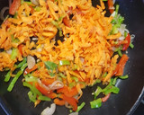 Foto del paso 3 de la receta: Fideúa para chuparse los dedos (vegano)