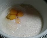 Foto langkah ke 2 dari resep Bolu Kukus Mekar Semangka (antigagal, praktis, dan ngakak).