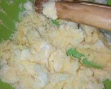 A picture of step 1 of Vanilla cupcakes 1.