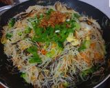 Foto langkah ke 8 dari resep Bihun Pelangi.