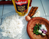 Foto langkah ke 1 dari resep Nasi Goreng Sosis.