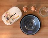 Foto del passaggio 1 della ricetta Crème Brûlée di 2 ingredienti pronta in 5 minuti