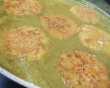 Foto del paso 3 de la receta: Tortitas de avena y amaranto con pollo en salsa verde