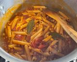 A picture of step 5 of PASTA WITH LENTIL:.