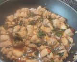 Foto langkah ke 5 dari resep Thai basil pork belly.