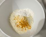 A picture of step 9 of Mimosa Pavlova 💛.