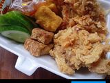 Ayam gprek