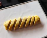 Foto langkah ke 7 dari resep Egg Chicken Roll 🐣.