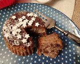 Foto del passaggio 2 della ricetta Tortini di ricotta e Pan di stelle