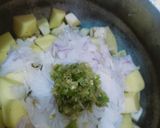 A picture of step 2 of Aloo bengan jhat pat.