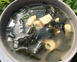 Foto langkah ke 3 dari resep MiyeokGuk (Sup Rumput Laut ala Korea).