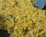 A picture of step 2 of Indori Poha.