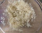 Foto del paso 5 de la receta: Arroz salteado con ajo en microondas