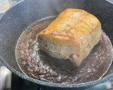 Une image de l'étape 9 de Rôti de porc au miel et carottes confites.