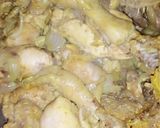 A picture of step 1 of Pepper chicken.