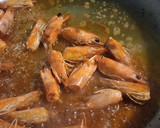 Foto del paso 2 de la receta: Cazuela de mejillones y langostinos