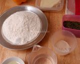 Foto langkah ke 1 dari resep Pizza homemade ulen 3 menit ala Mba Fitsas #homemadebylita.