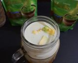 Foto langkah ke 4 dari resep Avocado Gula Aren with Matcha Latte.