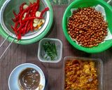 Foto langkah ke 1 dari resep 49.2024. Sambel Pecel.