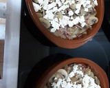 Foto del paso 6 de la receta: Huevos al horno con champiñones, jamón y rulo de cabra
