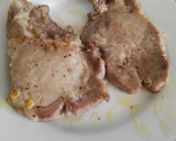 Foto del paso 6 de la receta: Chuletas de cerdo en salsa de naranja