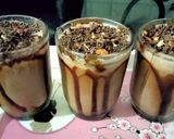 चॉकलेट मिल्क शेक (Chocolate Milk shake recipe in Hindi) रेसिपी चरण 3 फोटो