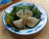 Foto langkah ke 7 dari resep Bacang Ketan Isi Ayam.