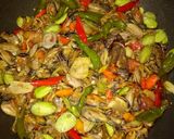 Foto langkah ke 3 dari resep Kerang Pelangi.