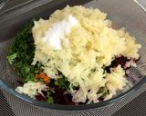 A picture of step 3 of Beetroot Carrot Tikki.