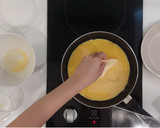 A picture of step 12 of 【美式起司炒蛋 Cheesy Scrambled Egg】 细化柔嫩，顶级口感！两分钟就能学会！.