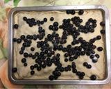 Foto del passaggio 3 della ricetta La mia schiacciata con l’uva