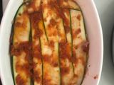 Lasaña de alitas de pato y habitas baby