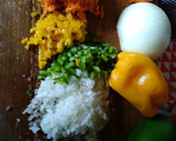 Foto del paso 2 de la receta: Caldillo de pollo y longaniza
