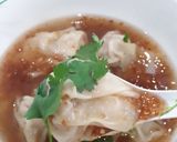 รูปขั้นตอนการทำที่ 5 ของ เกี๊ยวหมูสาคูต้นแท้ by สาคูศิลป์ปักษ์ใต้