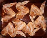 Mézes-ketchupos csirkeszárny recept fázis 3 fotója