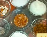 A picture of step 1 of Gond ka Heart Shape Laddoo.