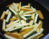 A picture of step 1 of Zucchini and carrot stir fry.