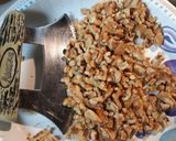 A picture of step 1 of Apple, Walnut, Raisin, Empanada.