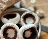 Hình bước làm 1 của món Nấm Mỡ Nhồi Thịt Băm Húng Tây Nướng