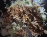 Foto langkah ke 3 dari resep Nasi goreng ayam semur.